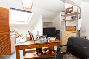 Flat Bedroom- click for photo gallery